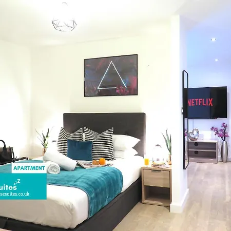 Apartamento Tudors Esuites Corporate *